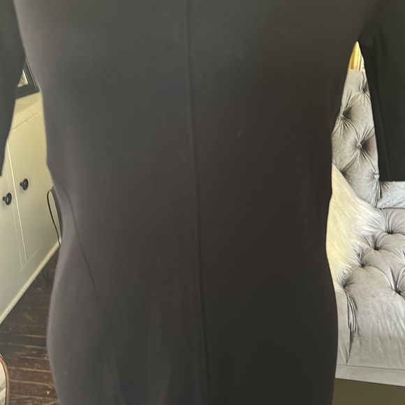 CABI Claire Ponte Dress Sheath Short Sleeve 2 Black Zip Midi, zip up back/split - Picture 3 of 9